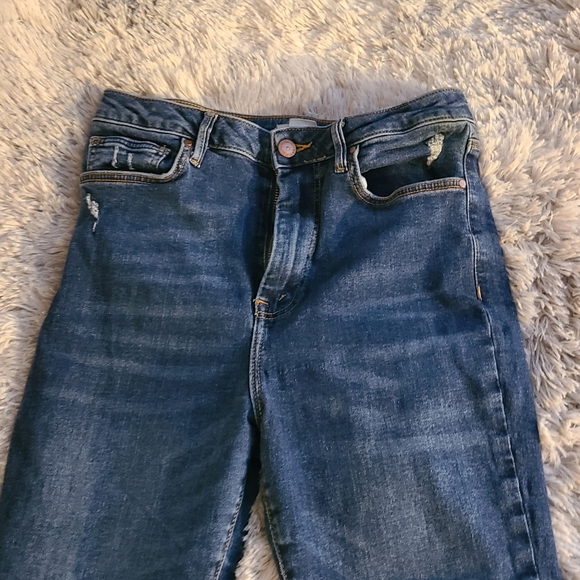Forever 21 Blue Jeans Medium - Picture 4 of 16